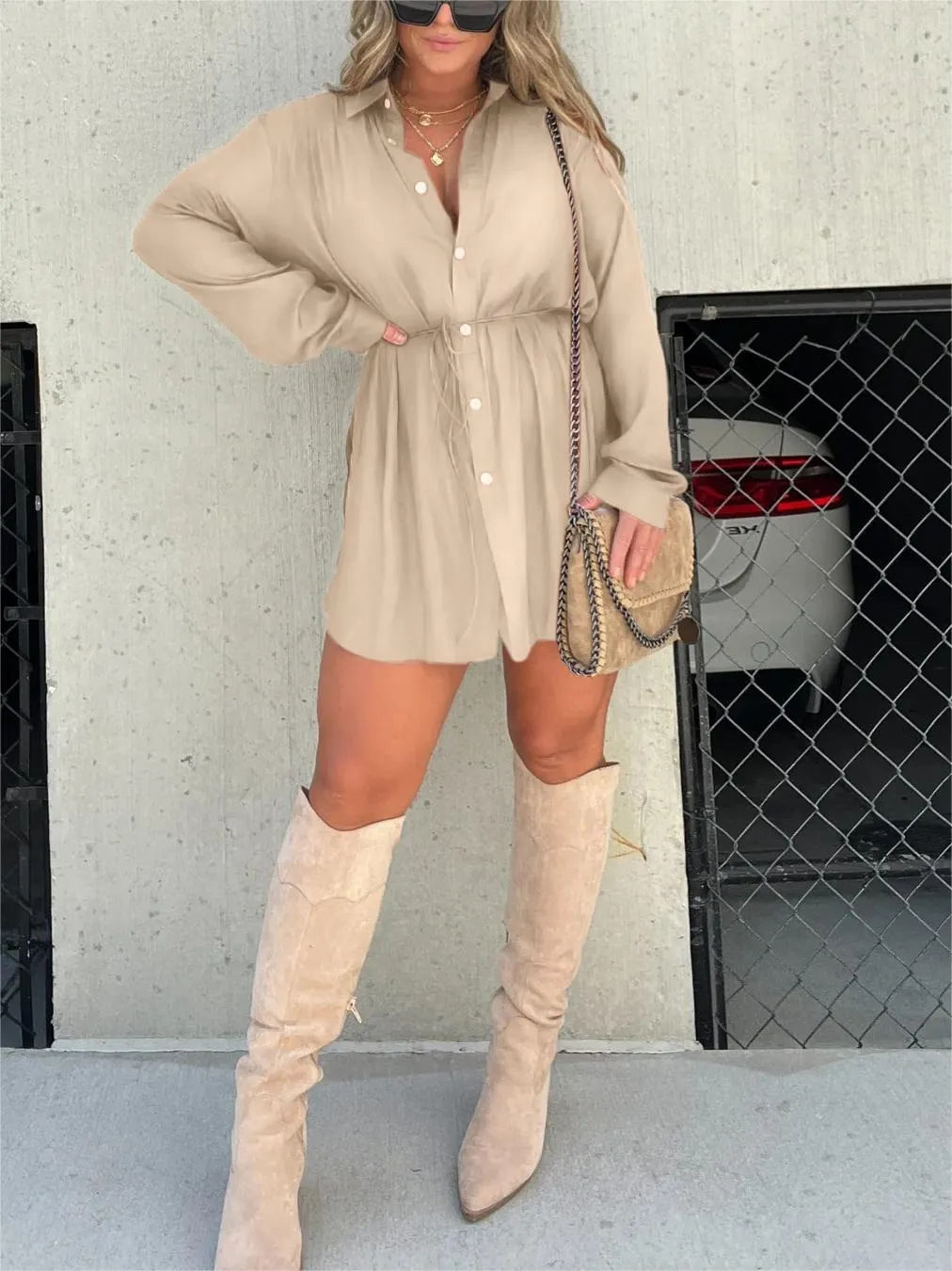 Flavie™ | Robe courte en satin tendance