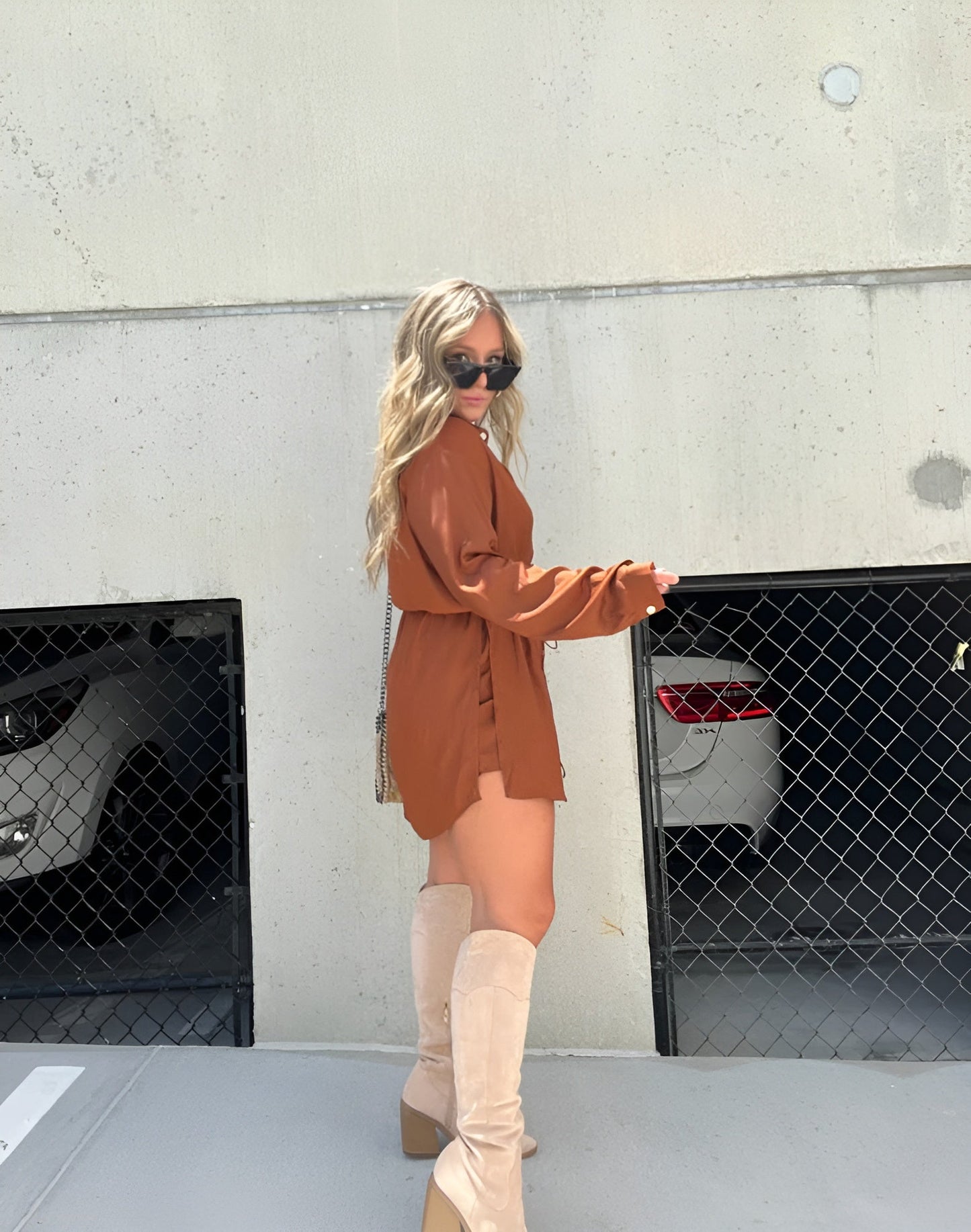 Flavie™ | Robe courte en satin tendance