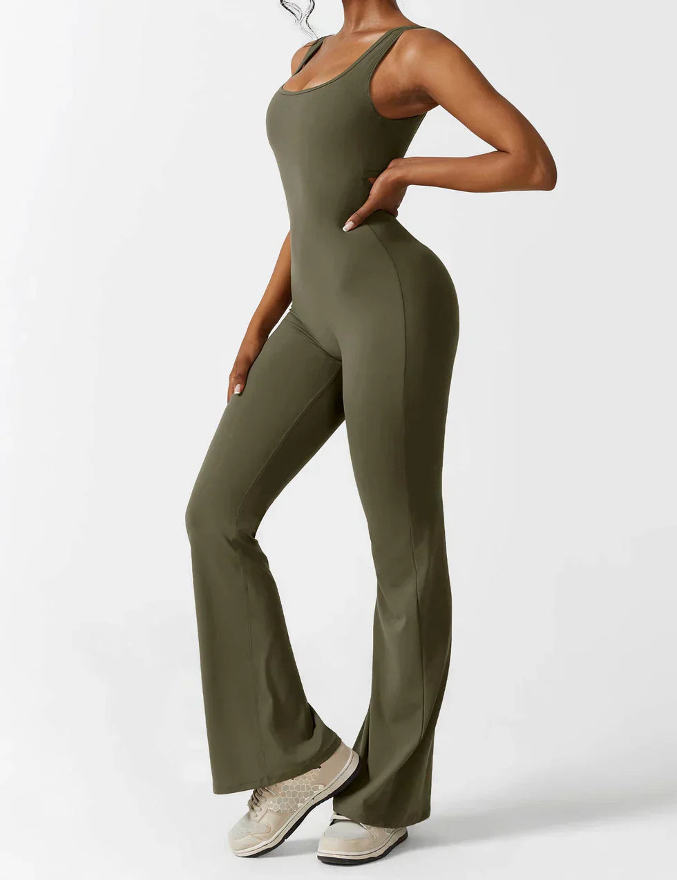 Luxa™ | Combinaison tendance et flatteuse à dos en V