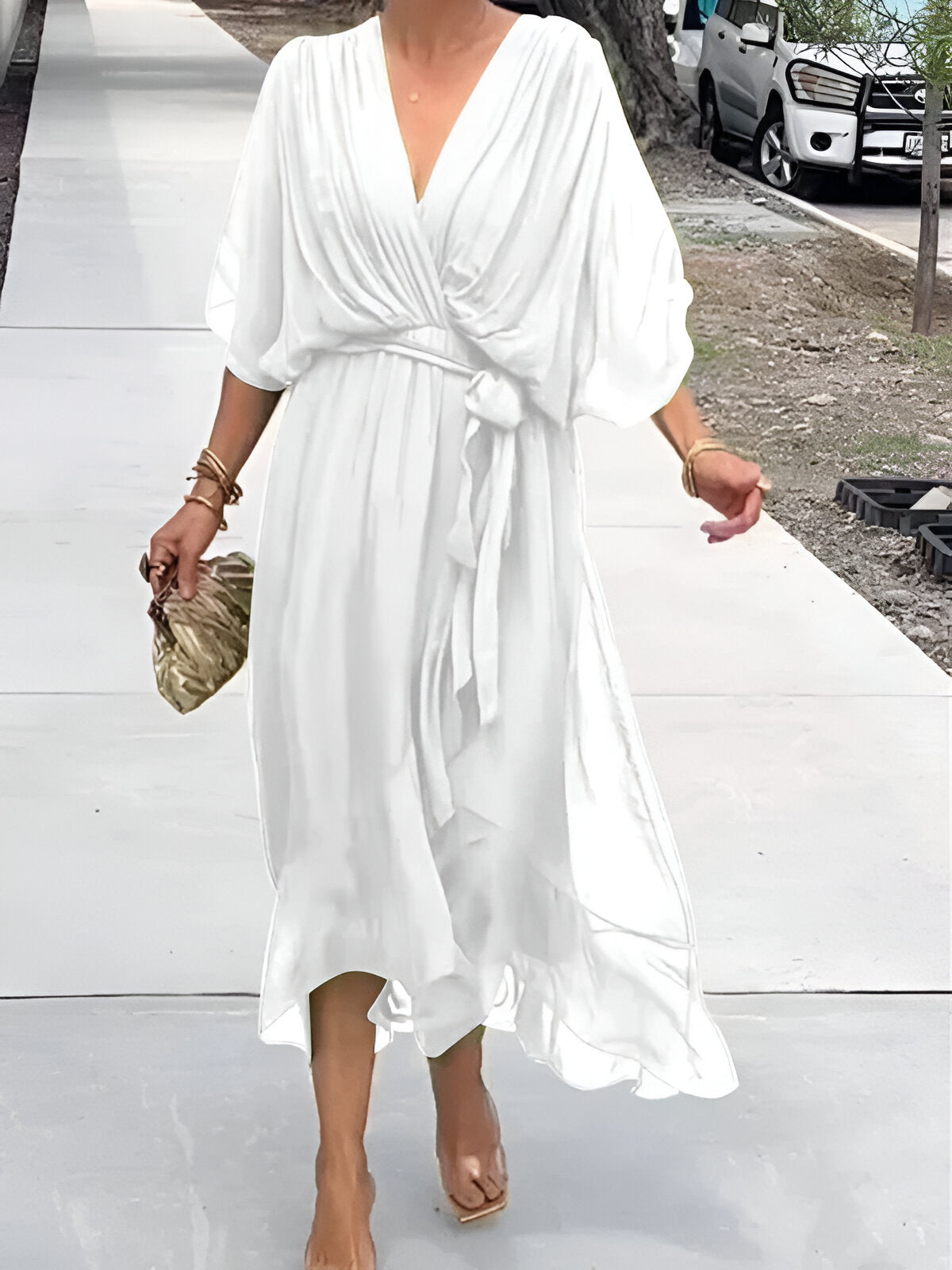 Monica™ | Robe à décolleté en V