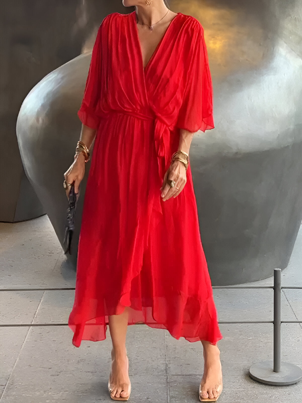 Monica™ | Robe à décolleté en V