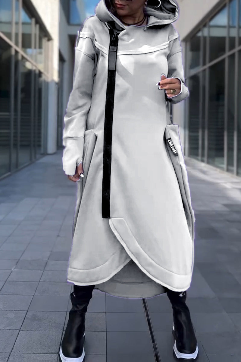 Esmée™ | Robe à capuche à manches longues et ourlet asymétrique