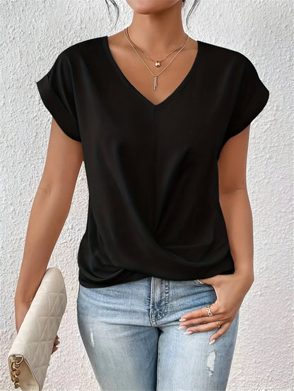 Amélie™ | T-shirt décontracté avec décolleté en cœur