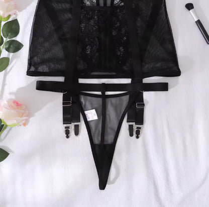 Alessandra™ | Chemise de Nuit Satinée Noire Mirage