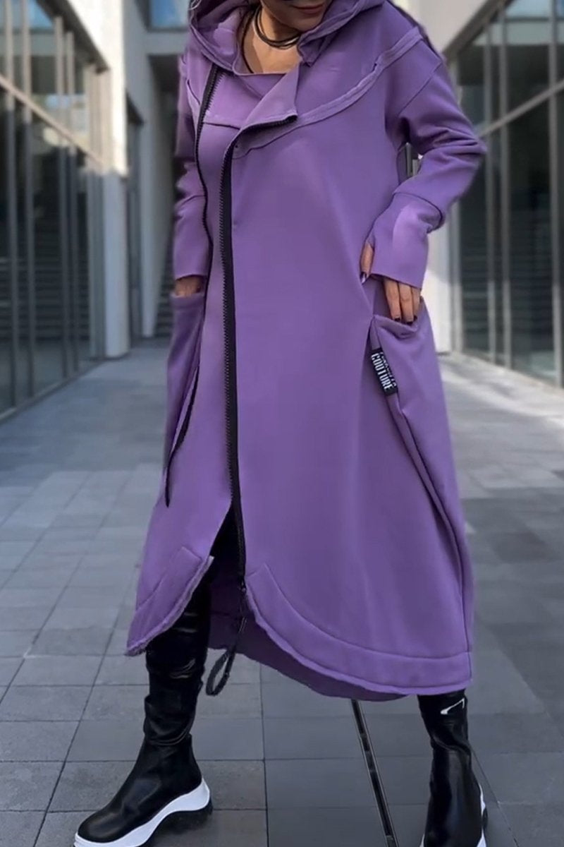 Esmée™ | Robe à capuche à manches longues et ourlet asymétrique