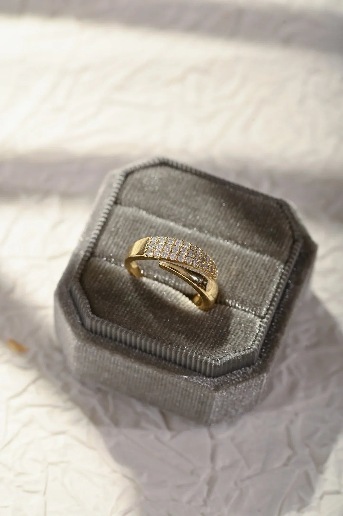 (1+1) Victoria™ | Bague avec pierres scintillantes