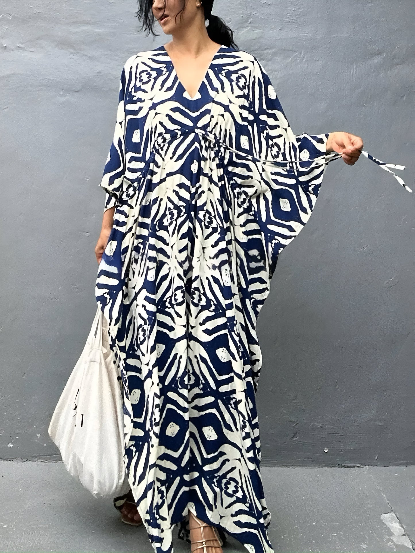 Nayla™ | Robe kaftan en coton avec col en V