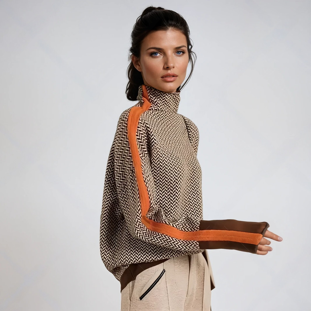 Solene Elegant Pull